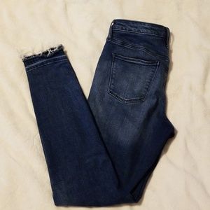 Universal Thread 10L High Rise Skinny Jeans
